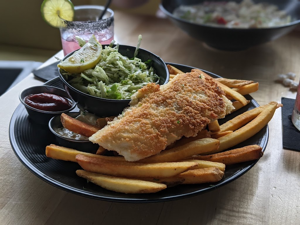 Local Ocean Seafoods | restaurant | 213 SE Bay Blvd., Newport, OR 97365, USA | 5415747959 OR +1 541-574-7959