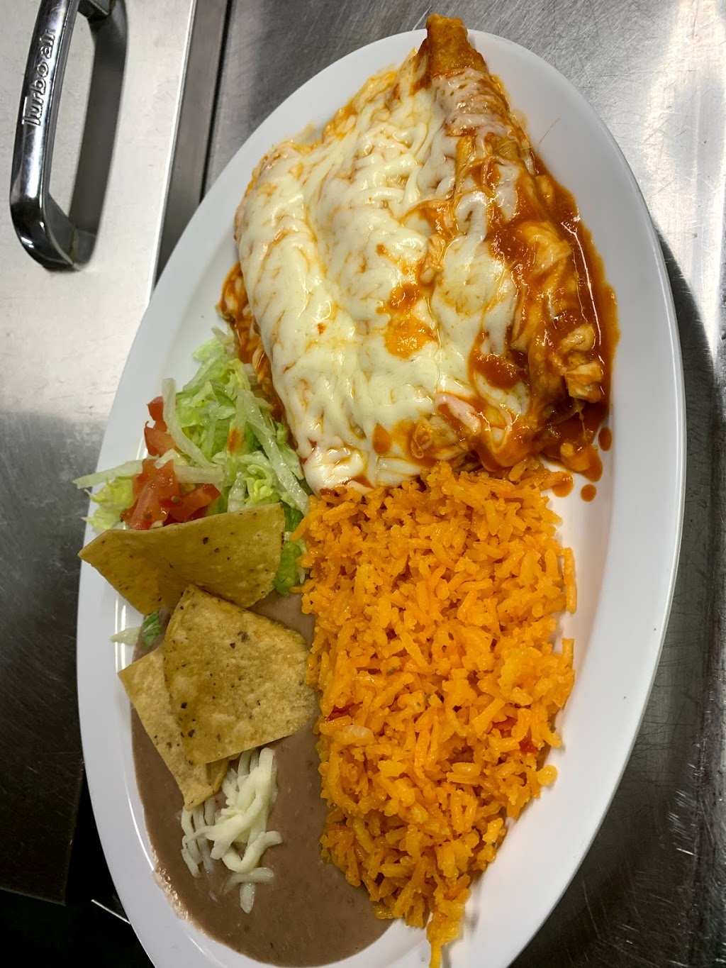 Soto’s aka the Taco Lady | restaurant | 226 W Broadway St, Bradley, IL 60915, USA | 8152956593 OR +1 815-295-6593