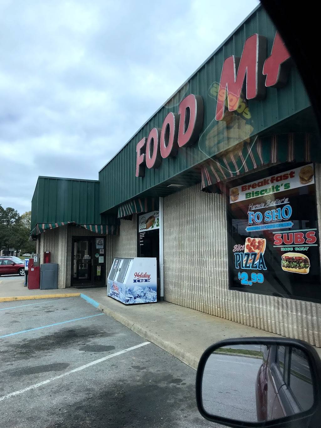 Fosho Italian Sports Grille | restaurant | 916 W Atlantic St, Emporia, VA 23847, USA | 4343481057 OR +1 434-348-1057