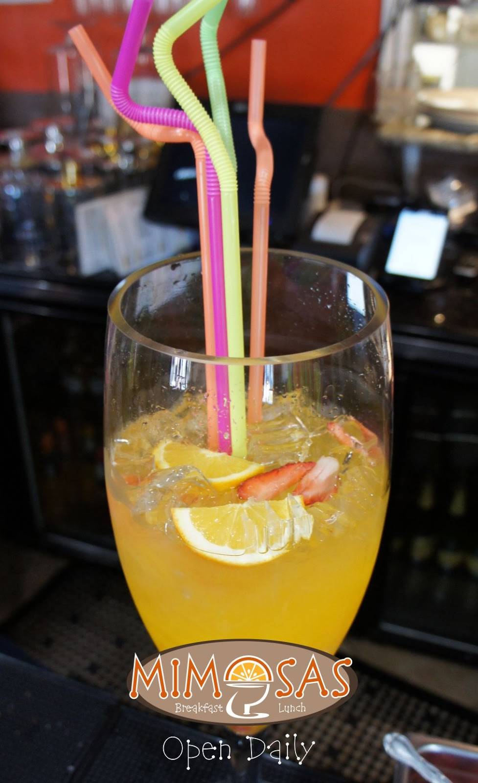 Mimosas | restaurant | 30 S El Dorado St, Stockton, CA 95202, USA | 2094758050 OR +1 209-475-8050