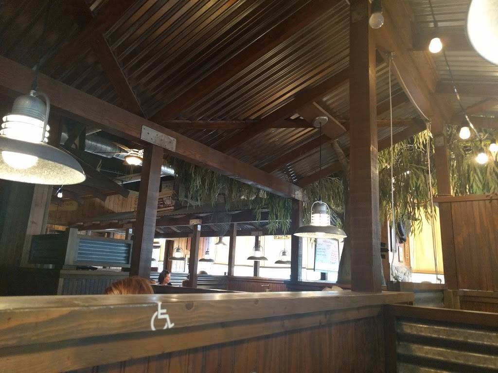 Huckleberrys | restaurant | 1083 E Champlain Dr, Fresno, CA 93720, USA | 5594334840 OR +1 559-433-4840