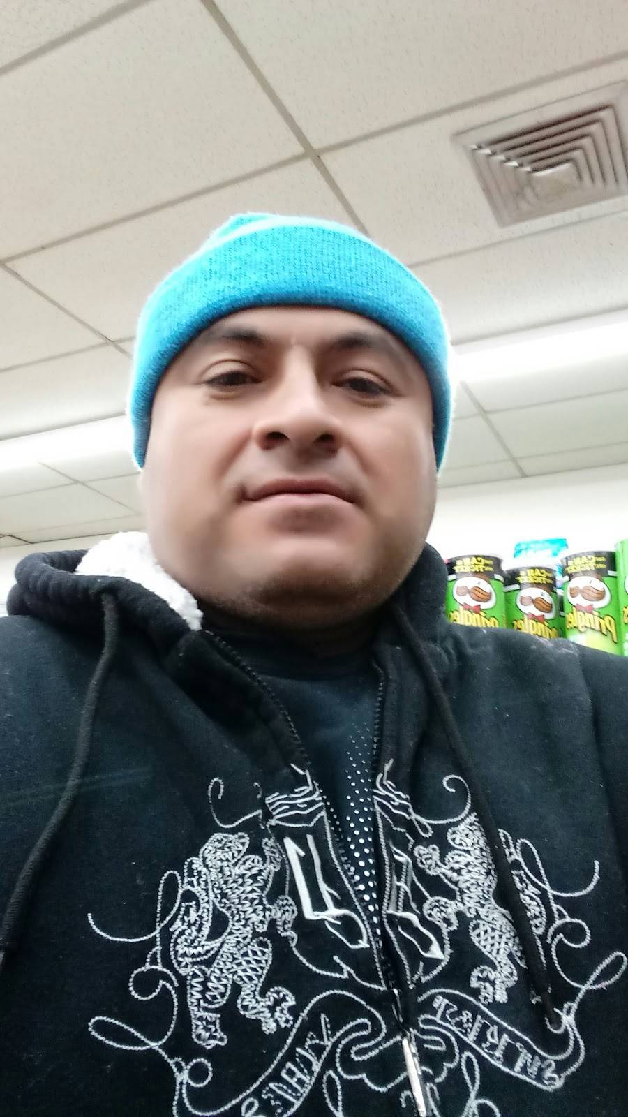 Golden House Chinese Kitchen | restaurant | 155 Main St, Hempstead, NY 11550, USA | 5164810200 OR +1 516-481-0200