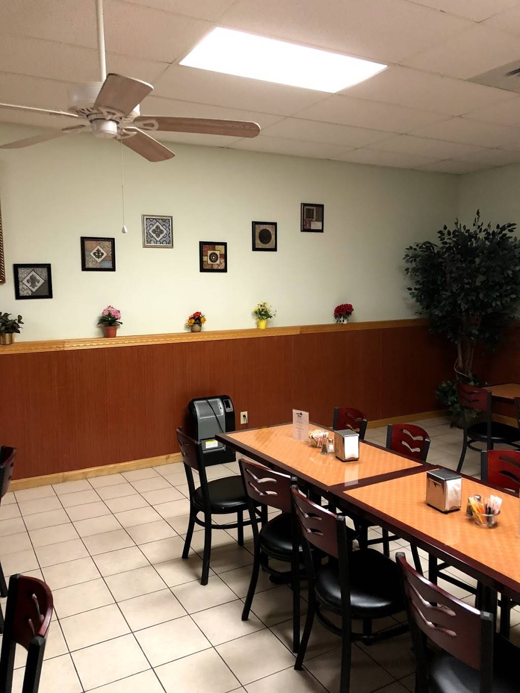 Chef Chens | restaurant | 1757 Elizabeth Pike, Mineral Wells, WV 26150, USA | 3044899800 OR +1 304-489-9800