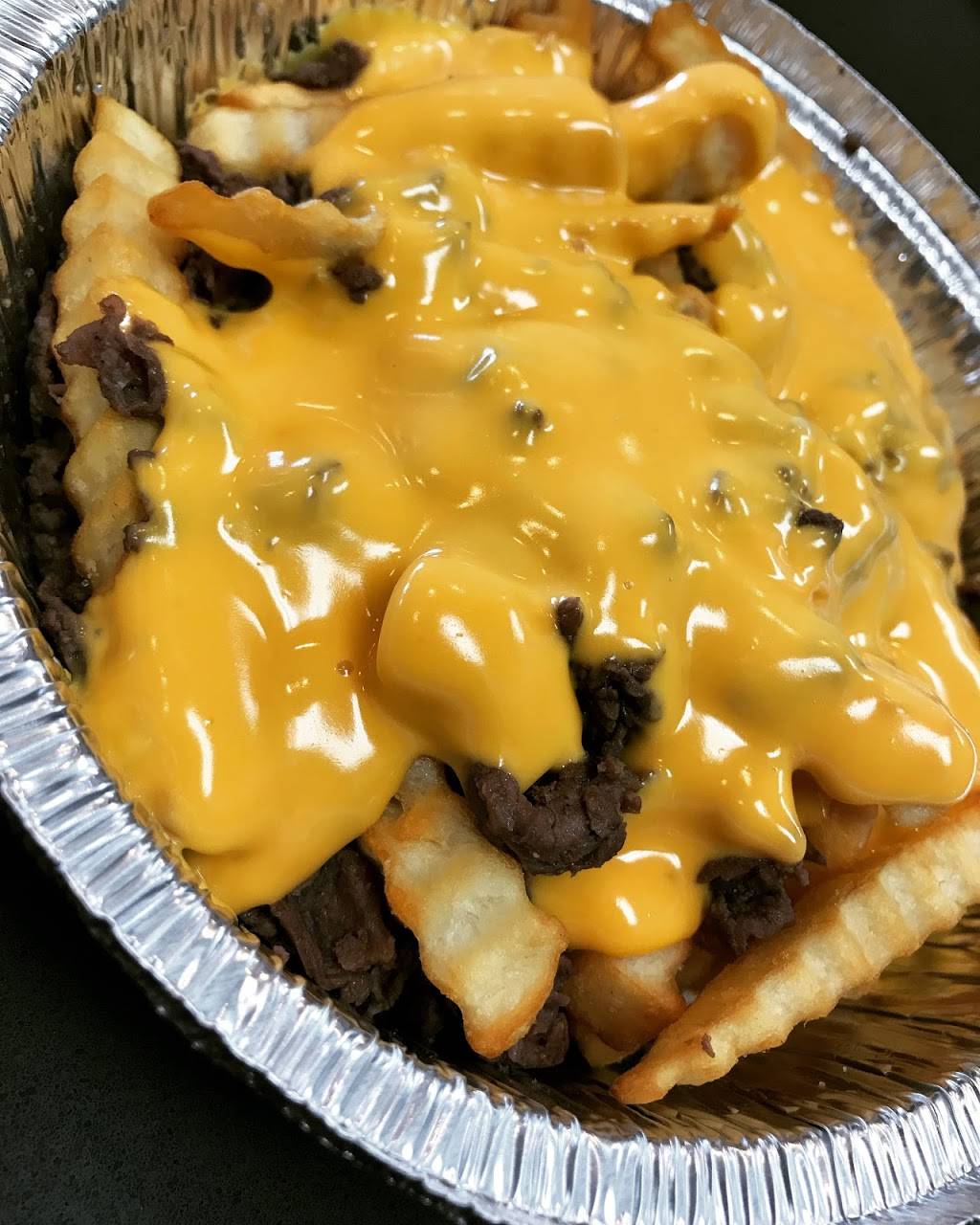 Sams Philly Steak | restaurant | 18966 Ventura Blvd, Tarzana, CA 91356, USA | 8187769494 OR +1 818-776-9494