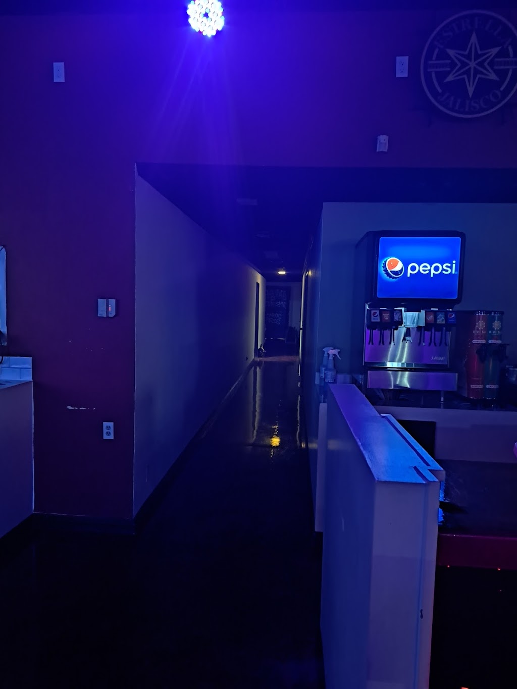 Asadas el Infierno Restaurant Bar | restaurant | 6157 Van Nuys Blvd, Van Nuys, CA 91401, USA | 8183891112 OR +1 818-389-1112