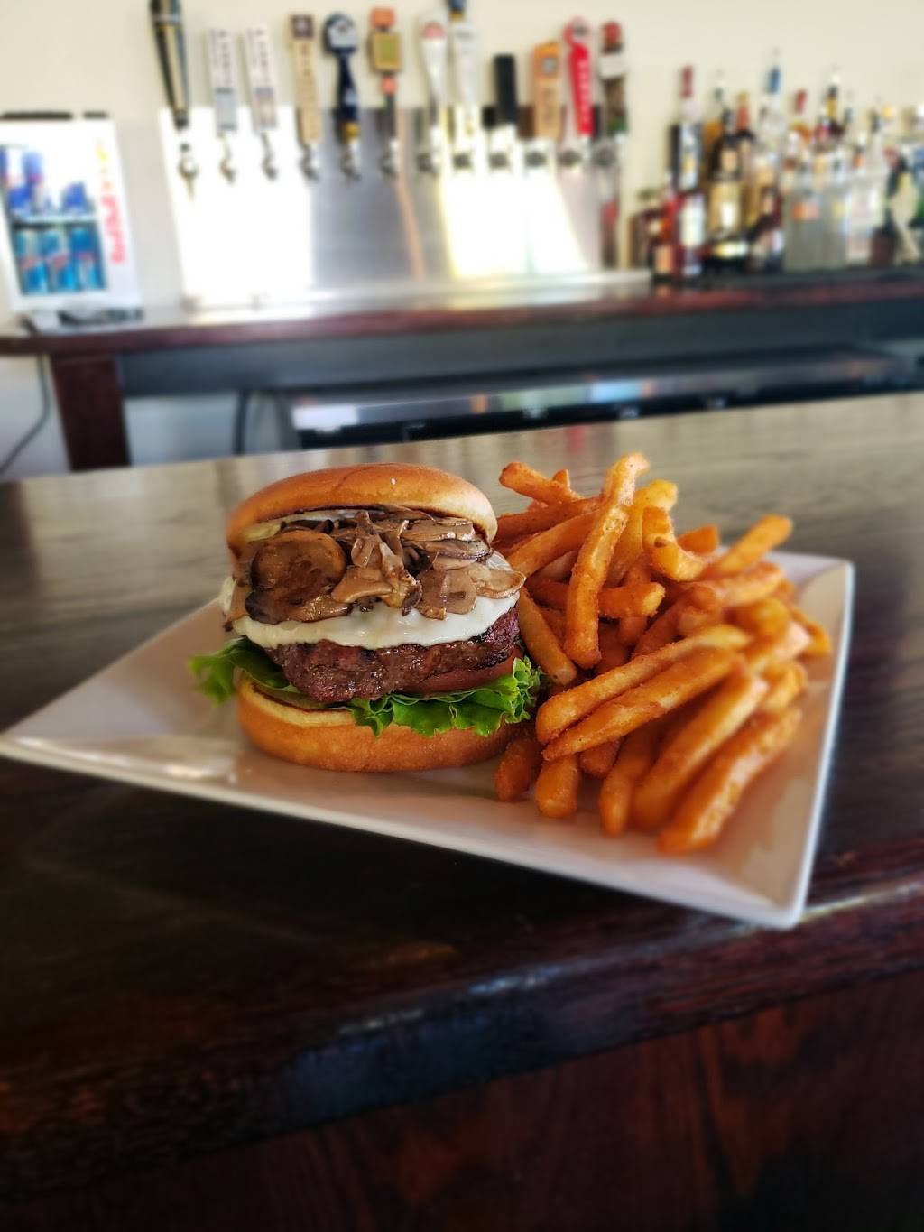 Tabards Kitchen | restaurant | 12030 Blue Valley Pkwy, Overland Park, KS 66213, USA | 9138085688 OR +1 913-808-5688