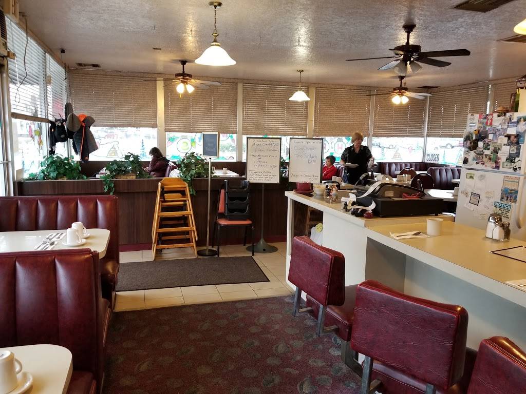 Dianes Restaurant | restaurant | 5052 SE Foster Rd, Portland, OR 97206, USA | 5037777099 OR +1 503-777-7099