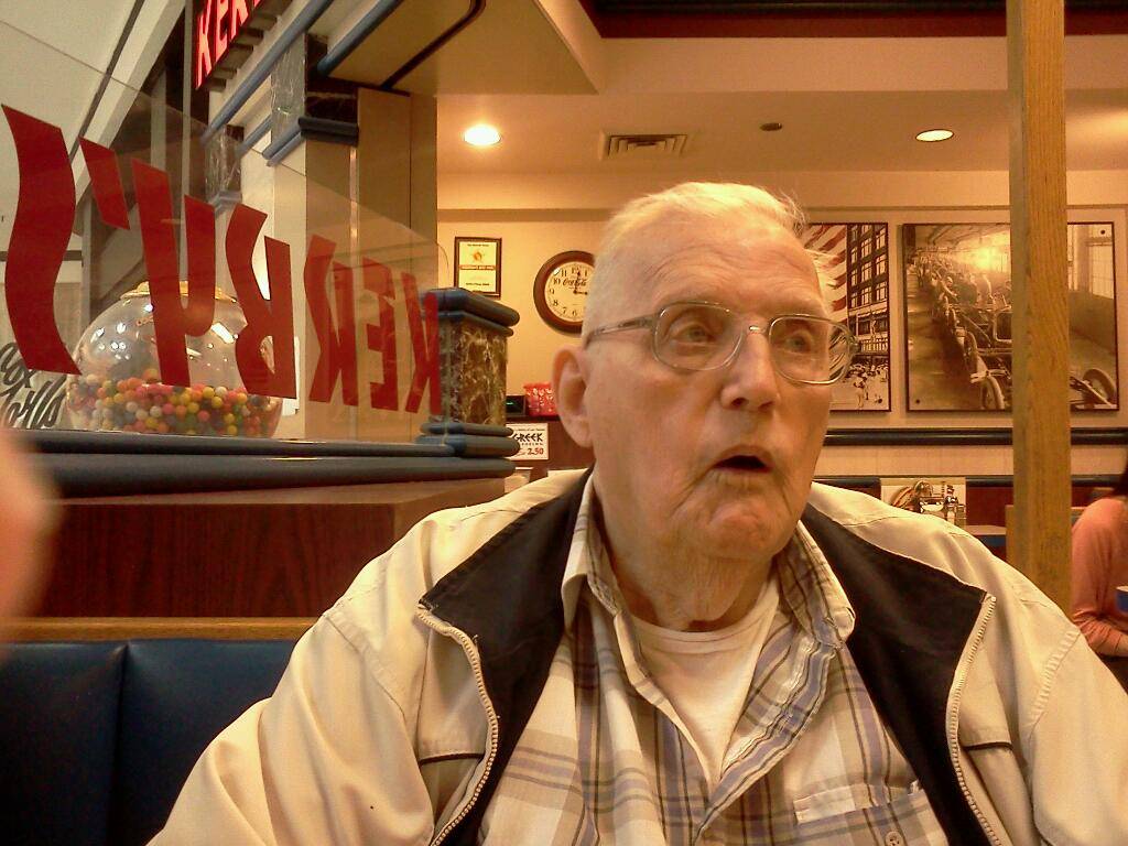 Kerbys Koney Island | restaurant | 14000 Lakeside Cir, Sterling Heights, MI 48313, USA | 5862474265 OR +1 586-247-4265