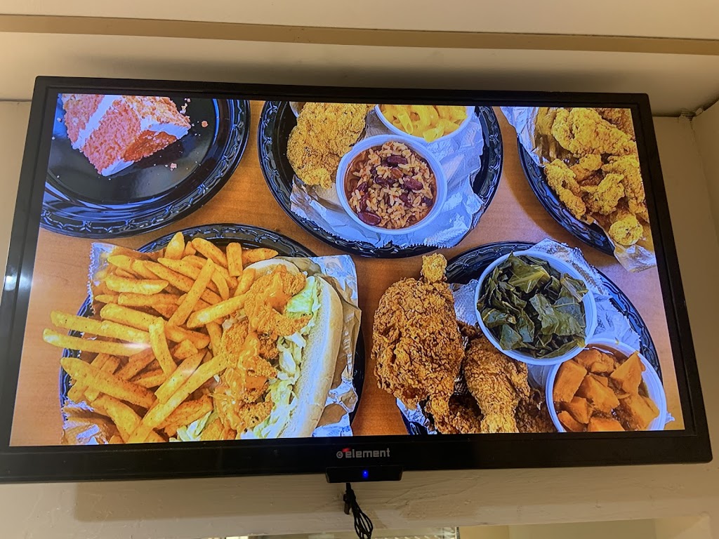 Charliemaes Variety Kitchens | restaurant | 2019 W Bethany Home Rd, Phoenix, AZ 85015, USA | 6025005249 OR +1 602-500-5249