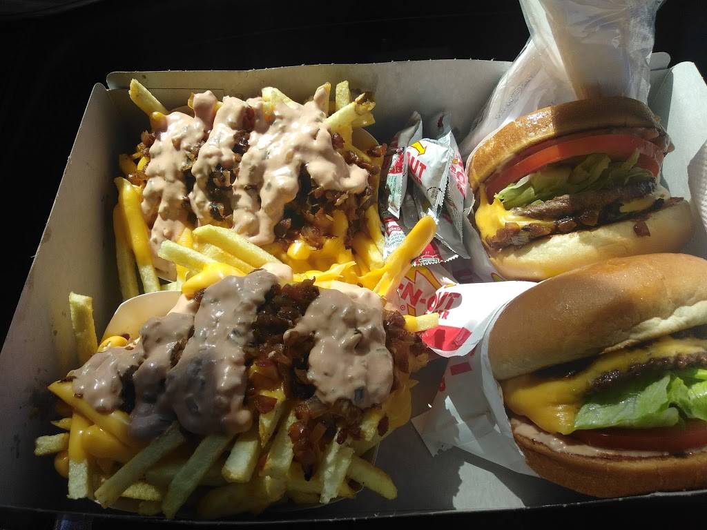 In-N-Out Burger | restaurant | 8200 Delta Shores Cir S, Sacramento, CA 95832, USA | 8007861000 OR +1 800-786-1000
