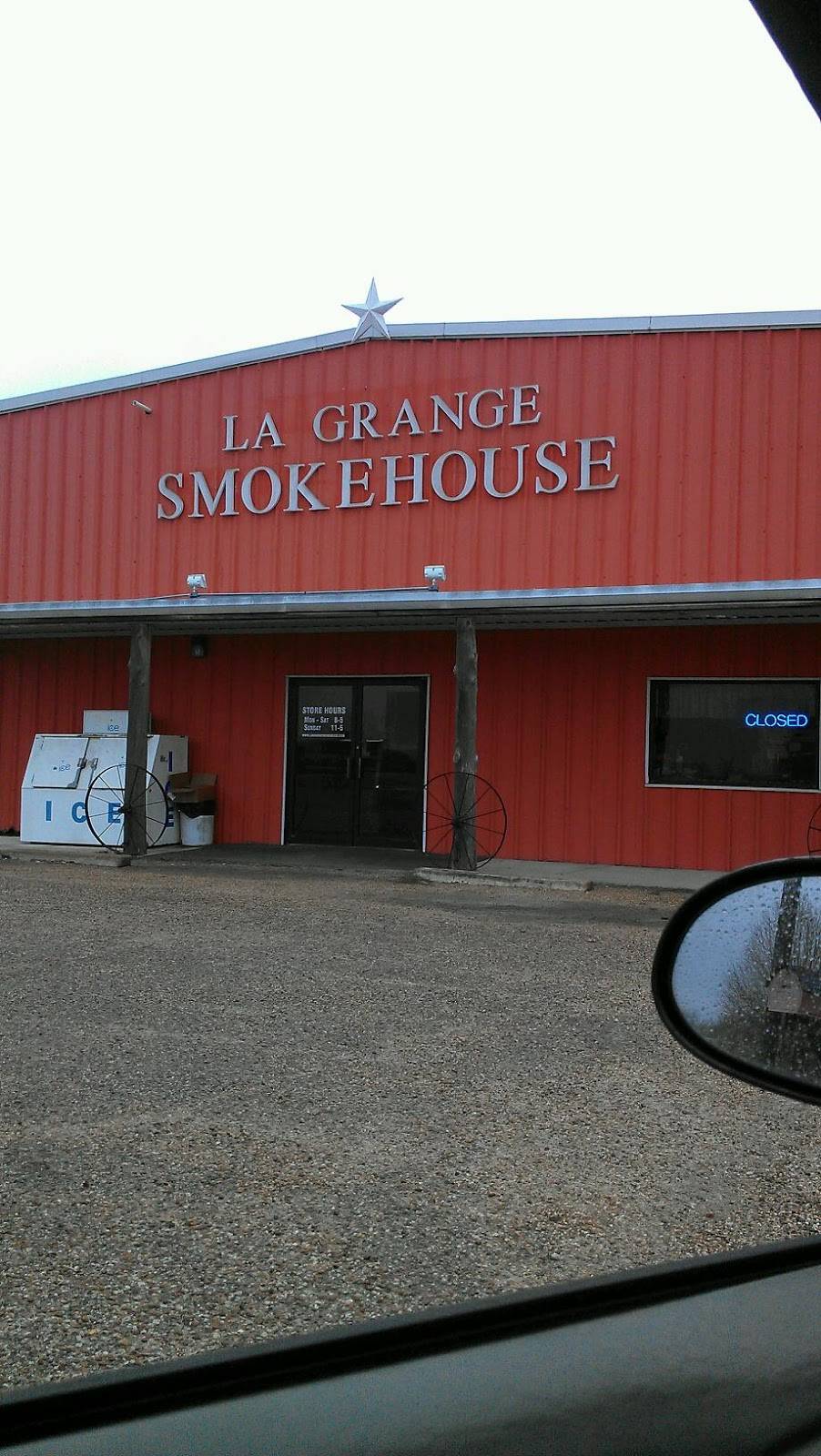 Walhalla Valley Ranch Smokehouse & Market | restaurant | 4315 E State Highway 71, La Grange, TX 78945, USA | 9792495777 OR +1 979-249-5777