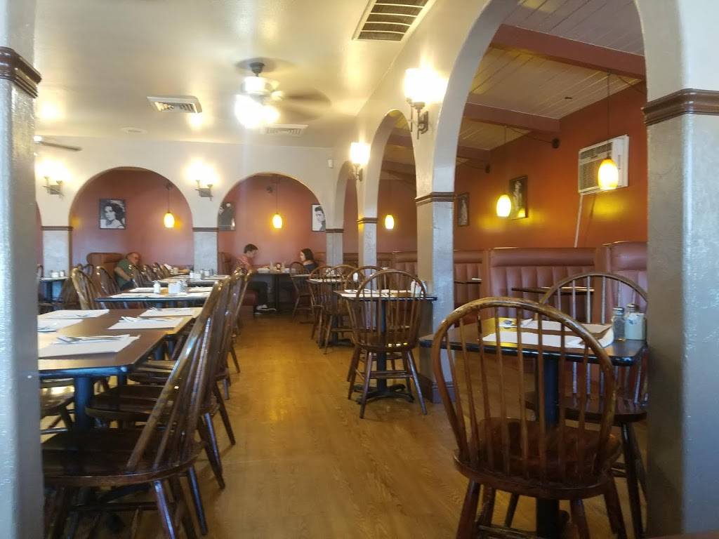 Georges Grill | restaurant | 480 Tres Pinos Rd, Hollister, CA 95023, USA | 8316359020 OR +1 831-635-9020