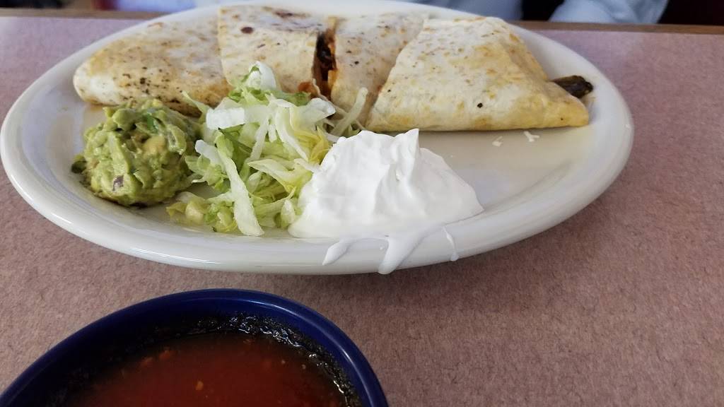 El Burrito | restaurant | 3955 E Admiral Pl, Tulsa, OK 74115, USA | 9188360839 OR +1 918-836-0839