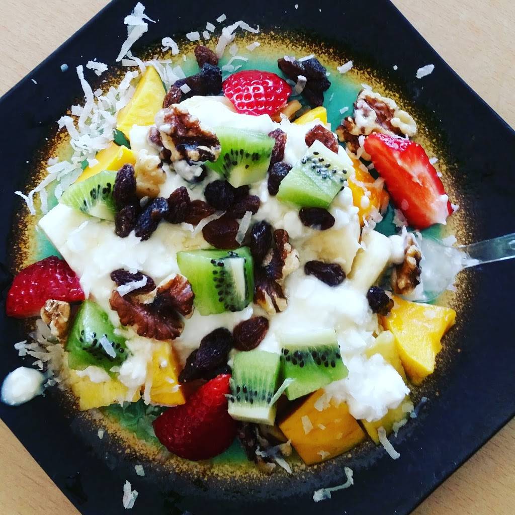 Jugos El Manantial | restaurant | 13509 Telegraph Rd # C, Whittier, CA 90605, USA | 5629469520 OR +1 562-946-9520