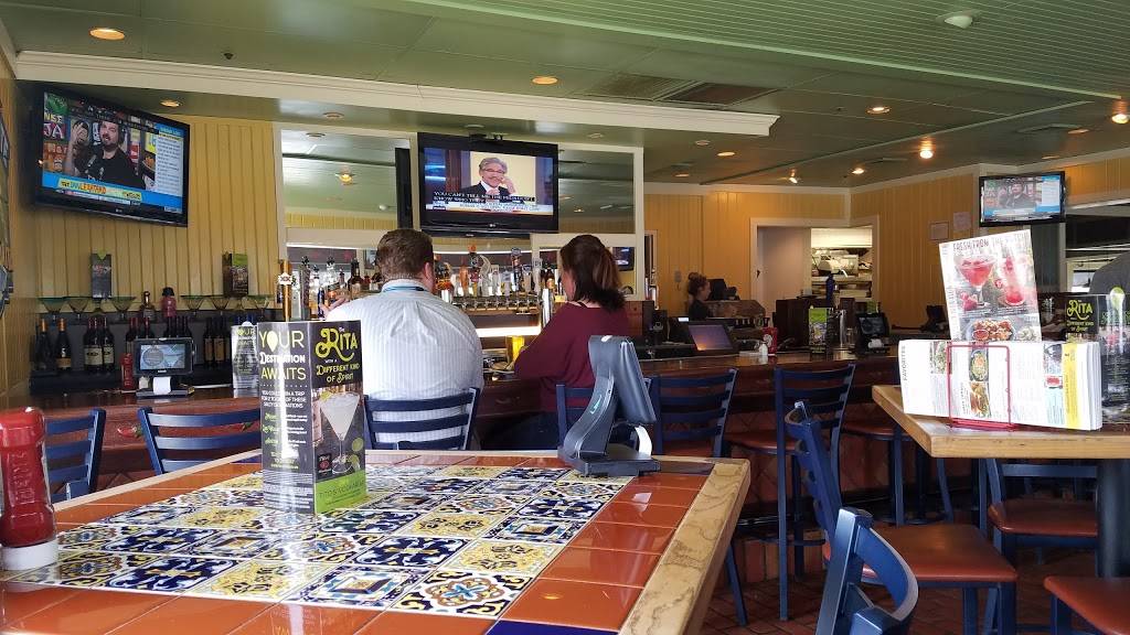 Chilis Grill & Bar | meal takeaway | 855 West Main Street, Middletown, RI 02842, USA | 4018489380 OR +1 401-848-9380