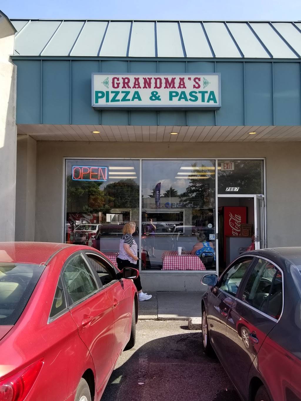 Grandmas Pizza & Pasta | restaurant | 7117 E Main St, Reynoldsburg, OH 43068, USA | 6148630777 OR +1 614-863-0777