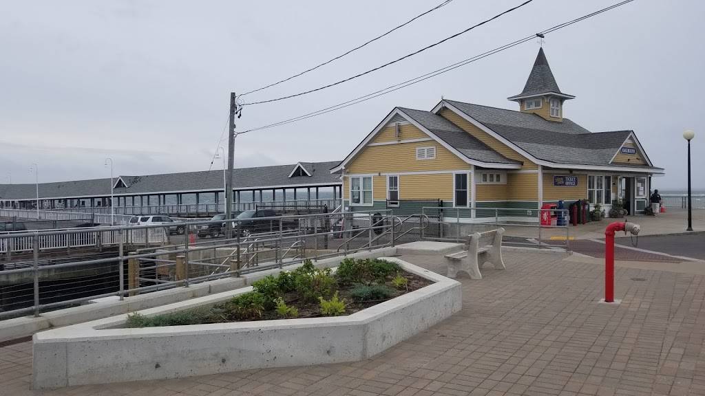 Biscuits | restaurant | 26 Lake Ave, Oak Bluffs, MA 02557, USA | 5086932033 OR +1 508-693-2033