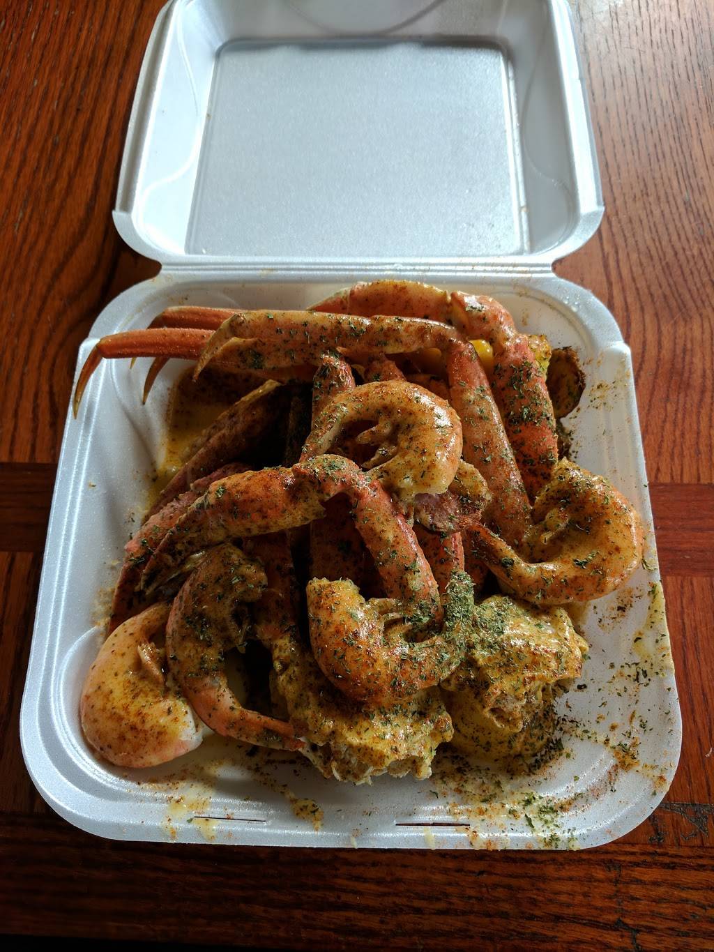 Bos Crab Spot | restaurant | 1807 Ave D, Fort Pierce, FL 34950, USA | 7726724543 OR +1 772-672-4543