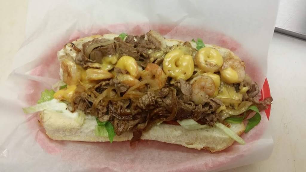 Pippos | restaurant | 3229 Eastern Blvd, Middle River, MD 21220, USA | 4103915678 OR +1 410-391-5678