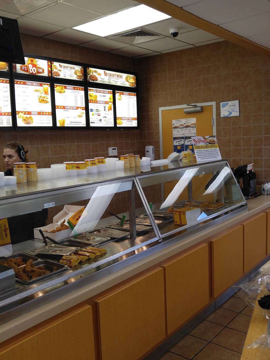 Bojangles Famous Chicken n Biscuits | restaurant | 589 International Dr, Myrtle Beach, SC 29579, USA | 8439032896 OR +1 843-903-2896