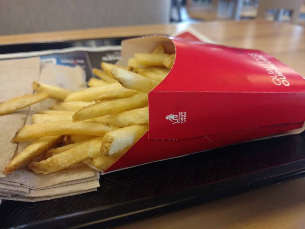 Wendys | restaurant | 300 S Black Horse Pike, Bellmawr, NJ 08031, USA | 8569310025 OR +1 856-931-0025