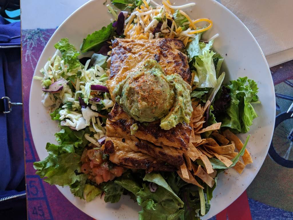 Wahoos Fish Taco | restaurant | 76 W Horizon Ridge Pkwy, Henderson, NV 89012, USA | 7025671033 OR +1 702-567-1033