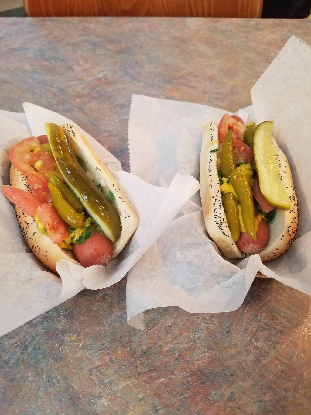 Farmers Market | restaurant | Terminal 3 Rotunda 10000 West OHare Avenue, Chicago, IL 60666, USA | 7736866180 OR +1 773-686-6180