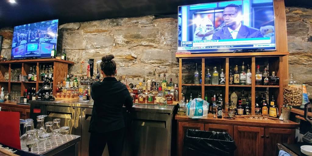 The Emerald Stone Grille | restaurant | 1001 Jefferson St, Lynchburg, VA 24504, USA | 4344394906 OR +1 434-439-4906