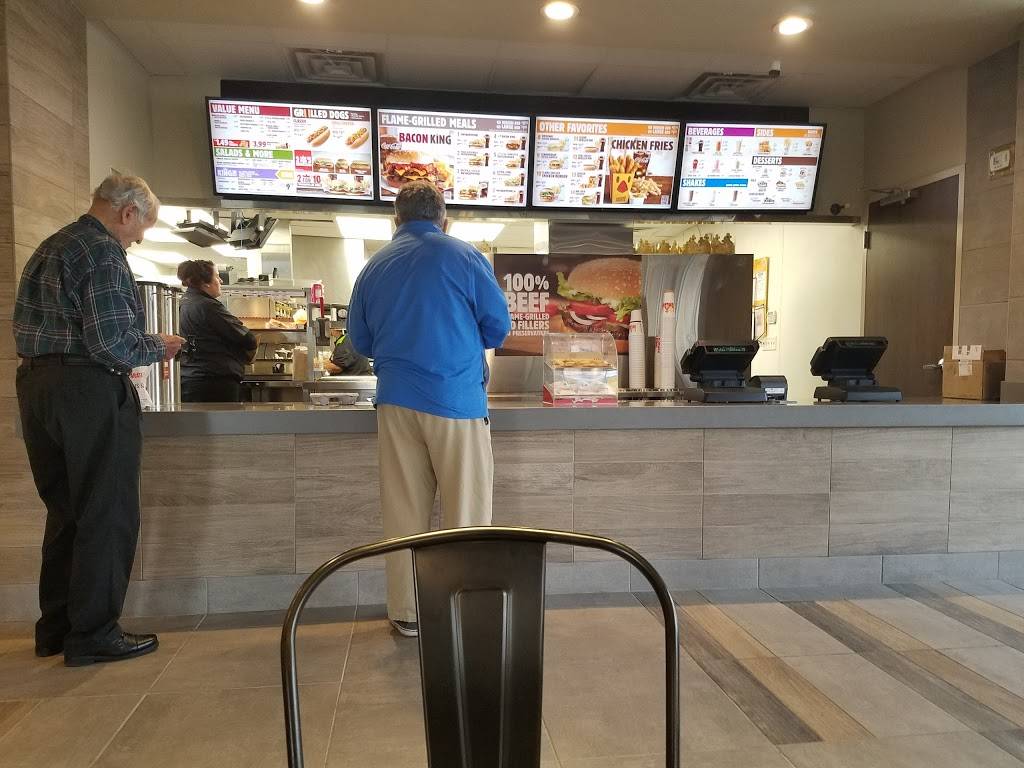 Burger King | restaurant | 236 W I H, 35, New Braunfels, TX 78130, USA | 8306277311 OR +1 830-627-7311