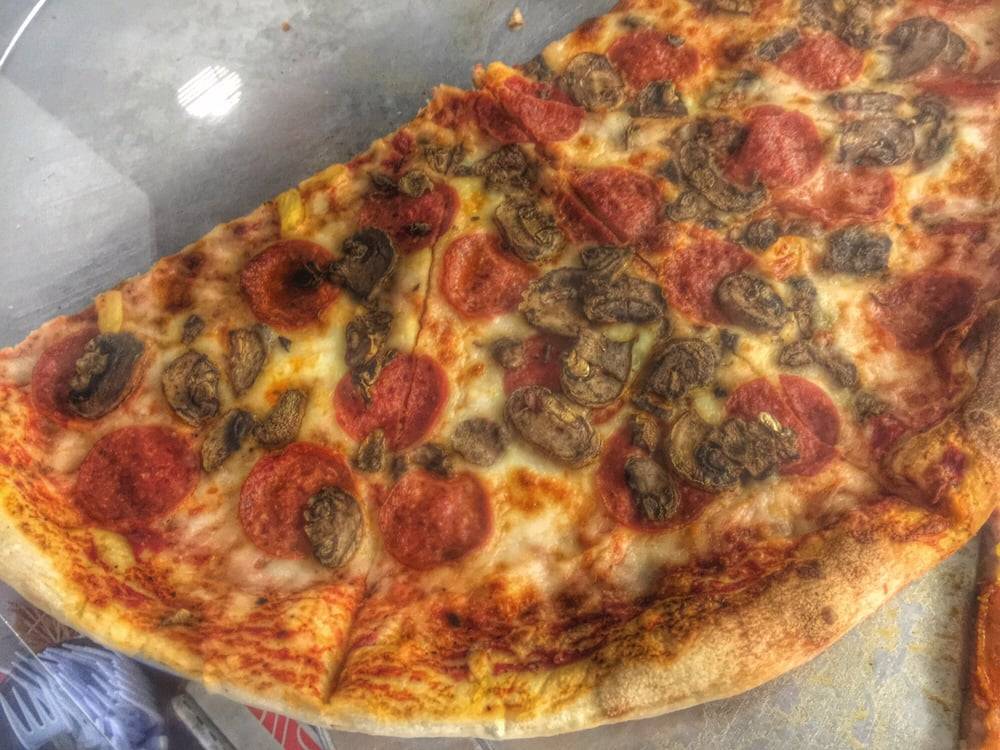 Family Pizza & Subs | meal delivery | 6500, 1735 Reed Rd NE, Leland, NC 28451, USA | 9103712611 OR +1 910-371-2611