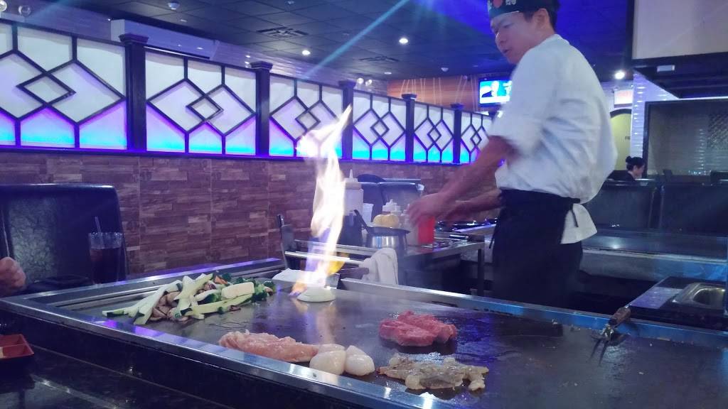 Sakura | restaurant | 1097 Old Country Rd, Riverhead, NY 11901, USA | 6317278688 OR +1 631-727-8688