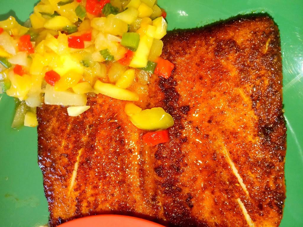 Bettys A1A Cafe | restaurant | 1900 Ocean Shore Blvd, Ormond Beach, FL 32176, USA | 3864418131 OR +1 386-441-8131