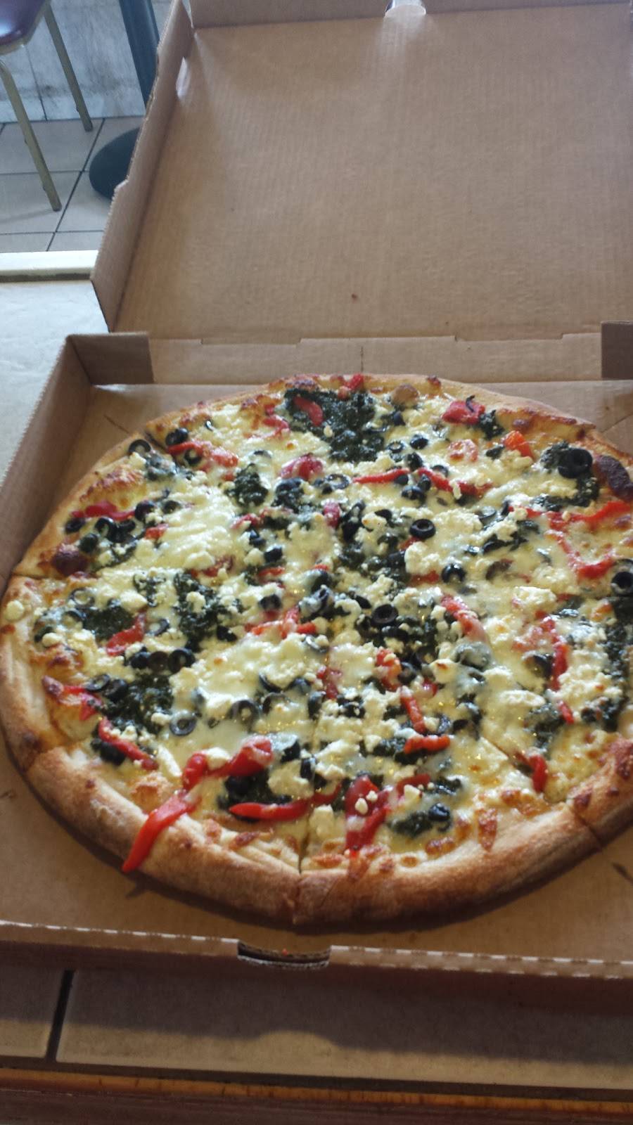 Ipeks La Bella Pizzeria | restaurant | 620 Columbia Turnpike #1, East Greenbush, NY 12061, USA | 5184794411 OR +1 518-479-4411