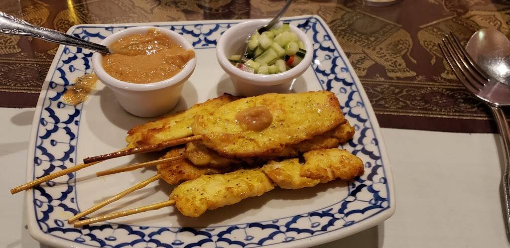 Krua Thai Restaurant | restaurant | 731 Munras Ave # A, Monterey, CA 93940, USA | 8316559797 OR +1 831-655-9797