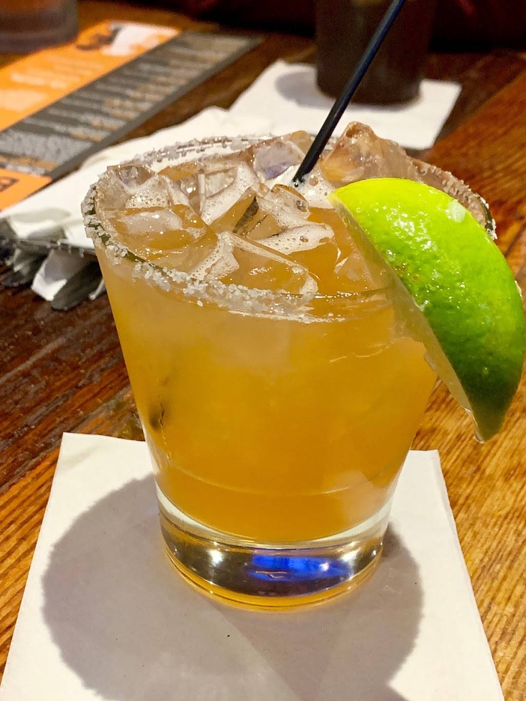 Double Dogs | restaurant | 1780 Scottsville Rd, Bowling Green, KY 42104, USA | 2708439357 OR +1 270-843-9357