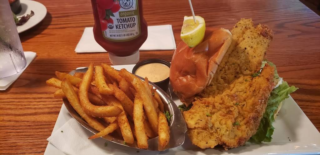 Village Grill | restaurant | 8470 Honeycutt Rd, Raleigh, NC 27615, USA | 9198905340 OR +1 919-890-5340