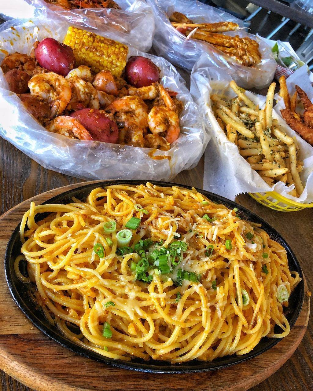 Cajun House | restaurant | 234 81st Ave, Merrillville, IN 46410, USA | 2195255190 OR +1 219-525-5190