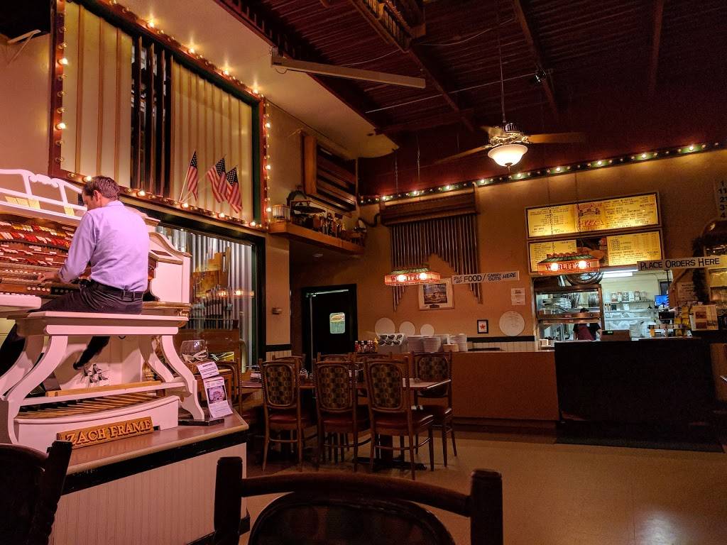 Organ Piper Pizza Palace | restaurant | 4353 S 108th St, Greenfield, WI 53228, USA | 4145291177 OR +1 414-529-1177