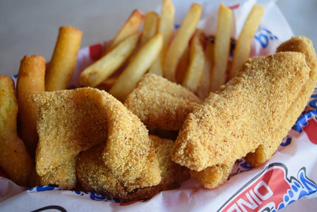 Regatta Seafood and Steakhouse | restaurant | 508 Hawkeye Ave, Lake Arthur, LA 70549, USA | 3377741504 OR +1 337-774-1504