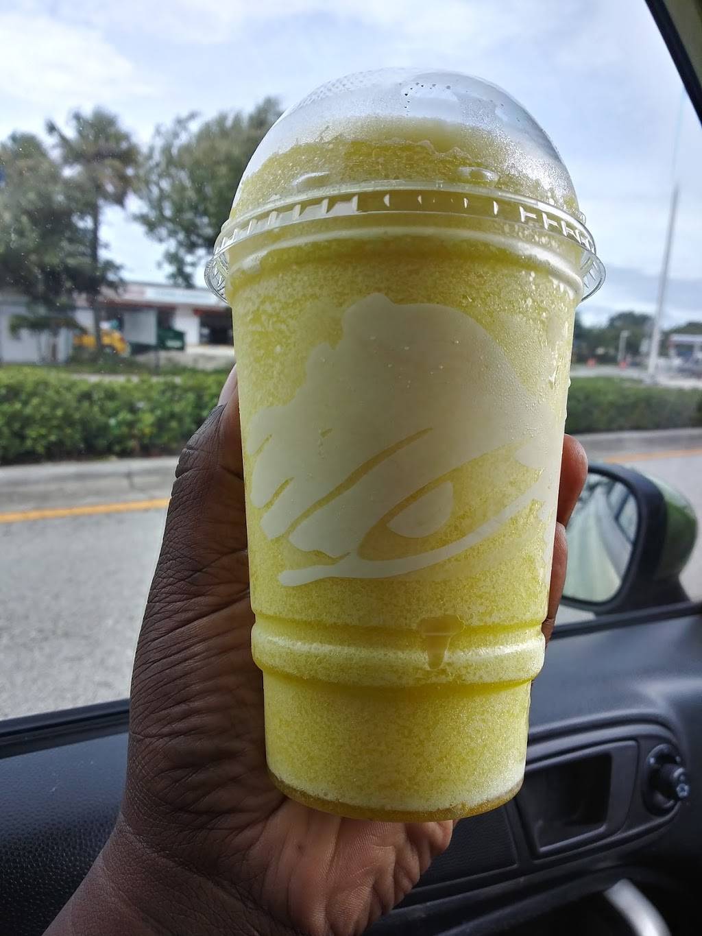 Taco Bell | meal takeaway | 4870 NW 183rd St, Miami Gardens, FL 33055, USA | 3056284798 OR +1 305-628-4798