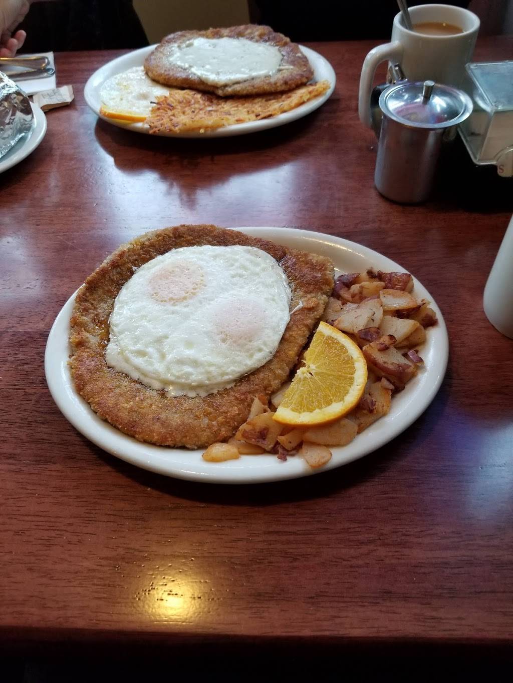 Garden Grill | restaurant | 17132 CA-116, Guerneville, CA 95446, USA | 7078693922 OR +1 707-869-3922