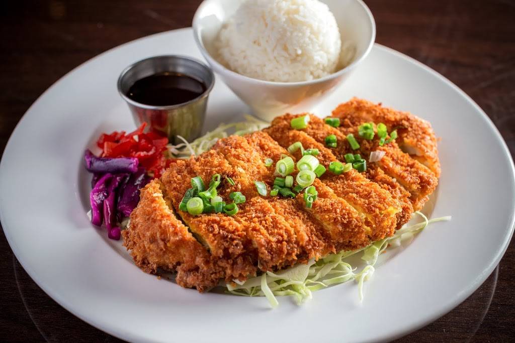 Siam Paragon | restaurant | 503 Main St, Evanston, IL 60202, USA | 8473322302 OR +1 847-332-2302