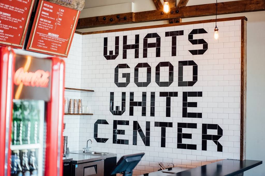 Lil Woodys | restaurant | 9807 16th Ave SW, Seattle, WA 98106, USA | 2064031294 OR +1 206-403-1294