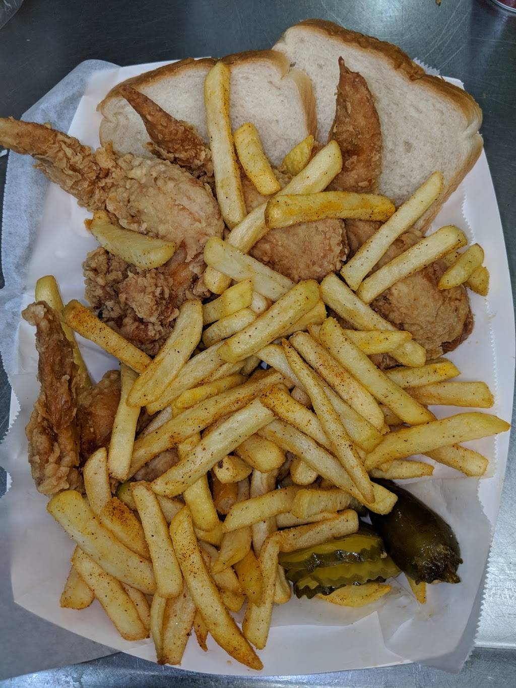 B & K Smokehouse & Catering | restaurant | 5000 Hohen Ave, Dallas, TX 75215, USA | 2144174073 OR +1 214-417-4073