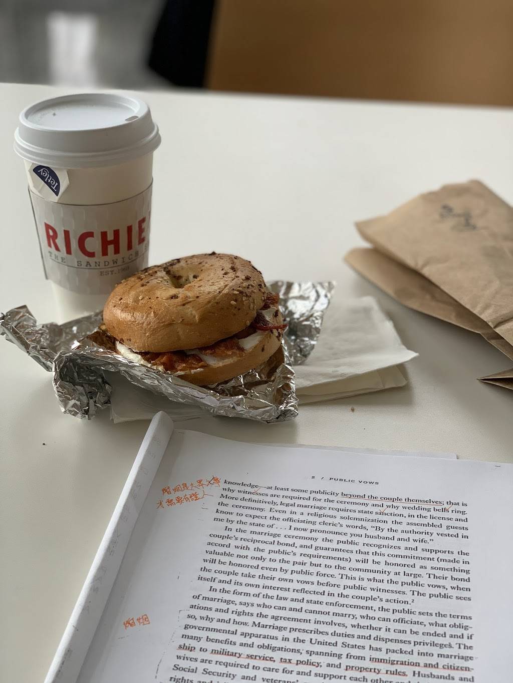 Richies | restaurant | 1835 N 12th St, Philadelphia, PA 19122, USA | 2157652656 OR +1 215-765-2656