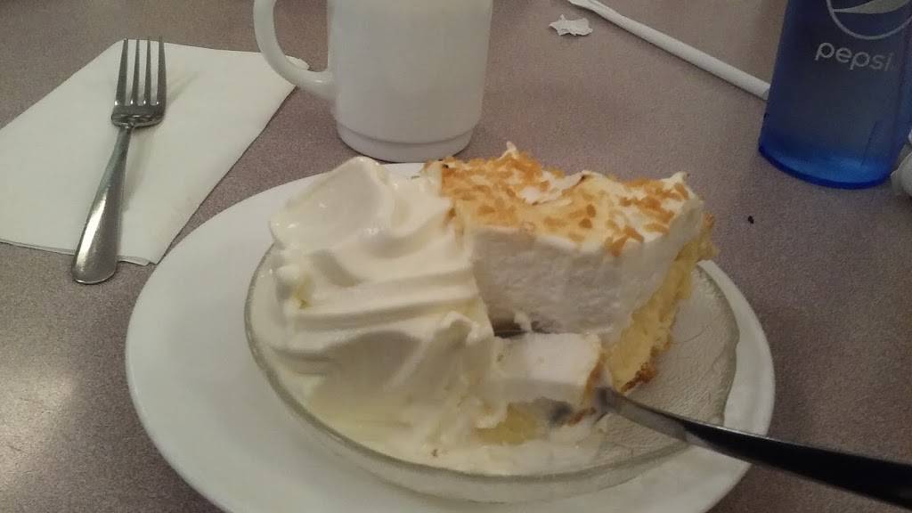 Stoners Family Restaurant | restaurant | 615 Wayne Ave, Chambersburg, PA 17201, USA | 7172632008 OR +1 717-263-2008