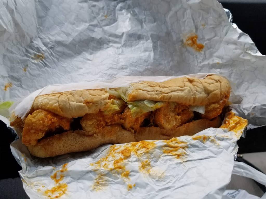 Nanas Pit BBQ & Seafood | restaurant | 9021 Woodyard Rd, Clinton, MD 20735, USA | 3018777007 OR +1 301-877-7007