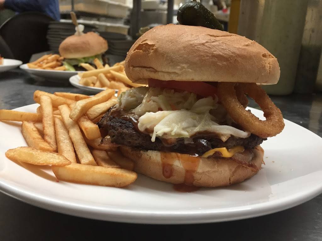 Restaurant De La Place | restaurant | 75 Boulevard Saint-Jean-Baptiste, Châteauguay, QC J6J 3H6, Canada | 4506911522 OR +1 450-691-1522