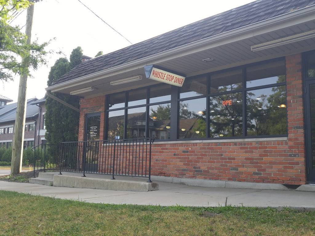Whistle Stop Restaurant | restaurant | 501 S Eton St, Birmingham, MI 48009, USA | 2485663566 OR +1 248-566-3566