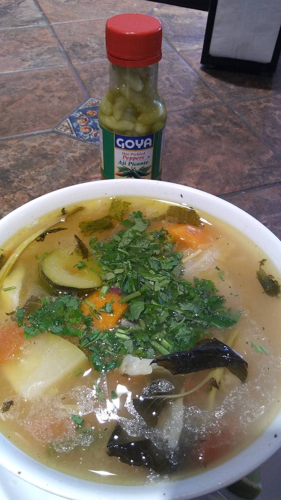 Taqueria Tapatio | restaurant | 82 Broadway, Somerville, MA 02145, USA | 6176254119 OR +1 617-625-4119